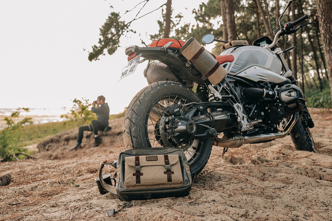 How to choose the ideal motorcycle bag: Complete guide by Artonvel